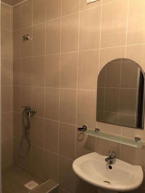Адилет Otel Çolpan Ata Dış mekan fotoğraf